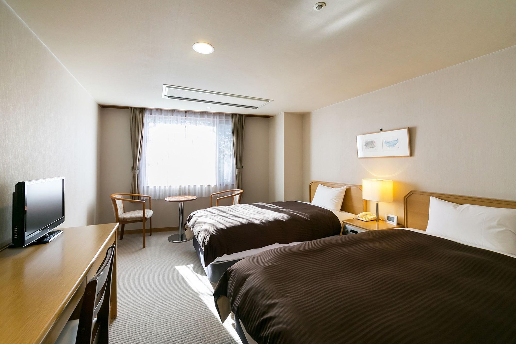 蓼科泰基诺余温泉大酒店 4*